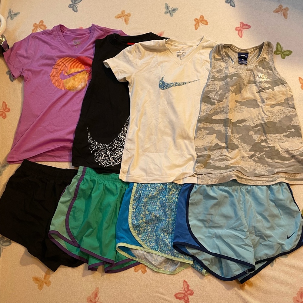 Girls Nike athletic wear bundle